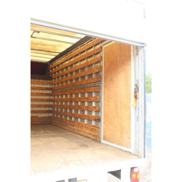 2009 Volkswagen CRAFTER-49305377