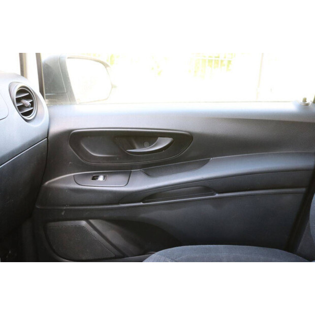 2018 Mercedes-Benz Vito 777CDI-49305405
