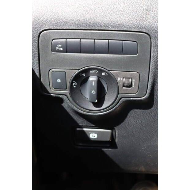 2018 Mercedes-Benz Vito 777CDI-49305411