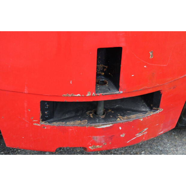 1996 Caterpillar DP40-49305544