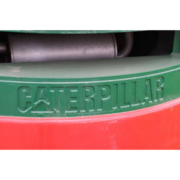 1996 Caterpillar DP40-49305545