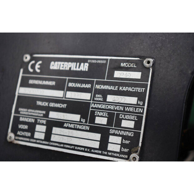 1996 Caterpillar DP40-49305561