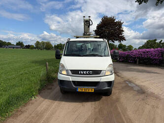 2012-iveco-daily-40c15-1493534-49305690