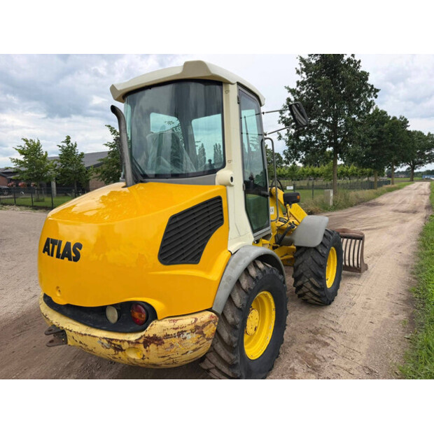 2001 Atlas AR65-49305701