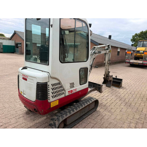TAKEUCHI TB016-49305727