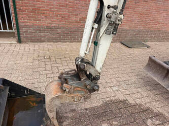 takeuchi-tb016-1493537-49305729