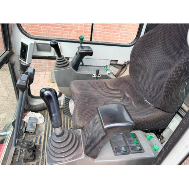 TAKEUCHI TB016-49305731