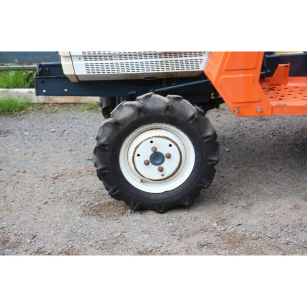 KUBOTA B1500DT-49306106