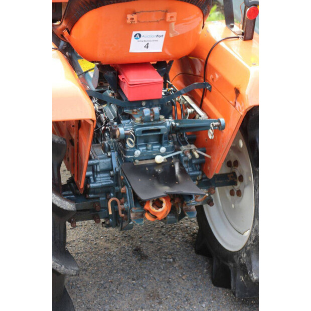 KUBOTA B1500DT-49306108