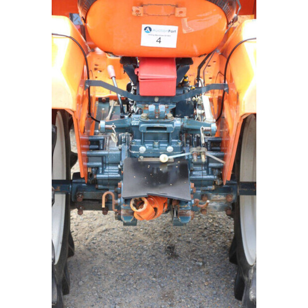 KUBOTA B1500DT-49306109