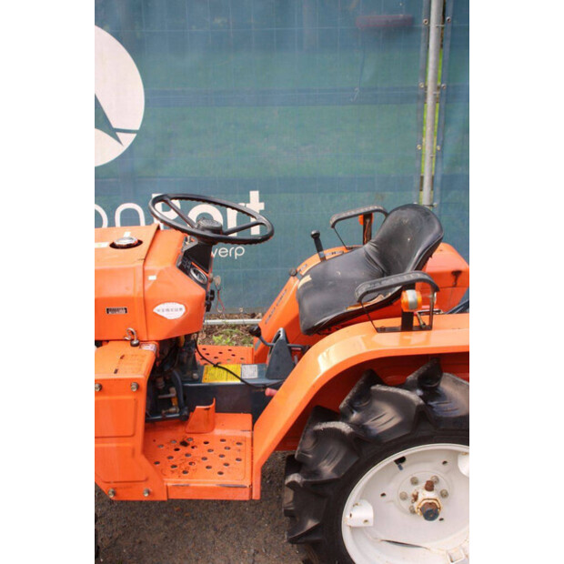 KUBOTA B1500DT-49306112