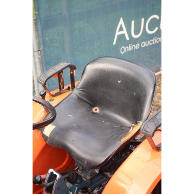 KUBOTA B1500DT-49306115