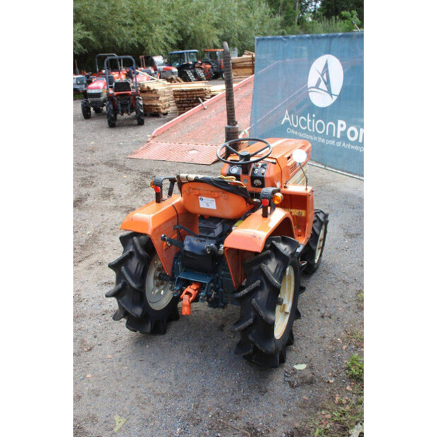 KUBOTA B1400DT-49306123