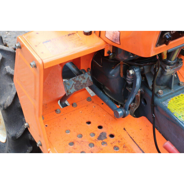 KUBOTA B1400DT-49306141