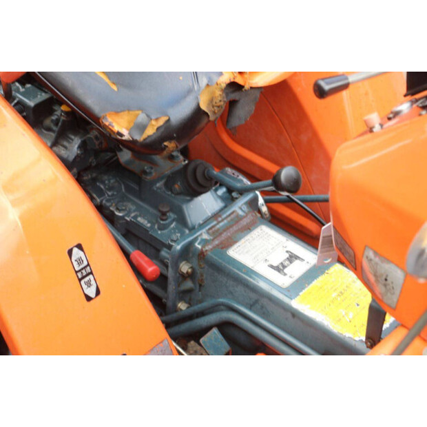 KUBOTA B1400DT-49306145