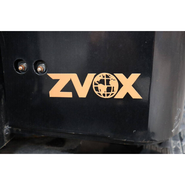 2025 ZVOX ME15-49306240