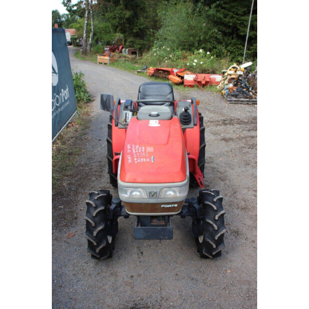 YANMAR F-180-49306554