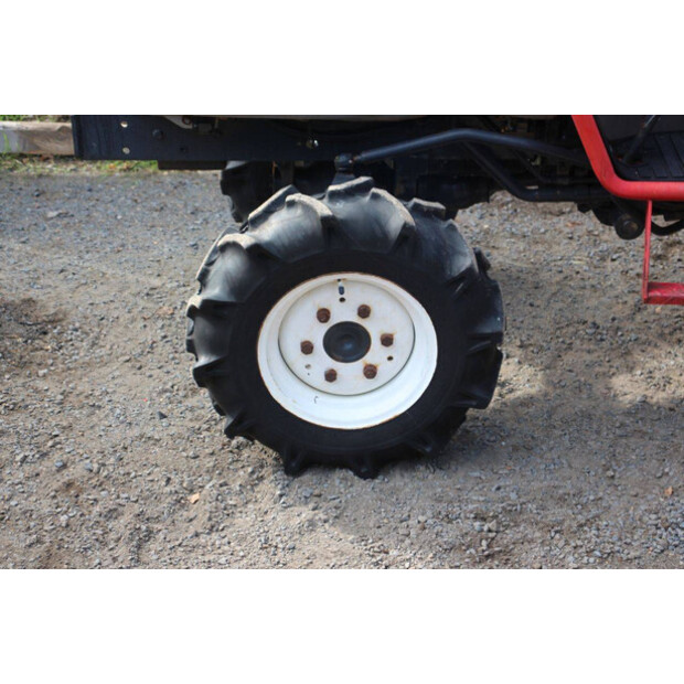 YANMAR F-180-49306561