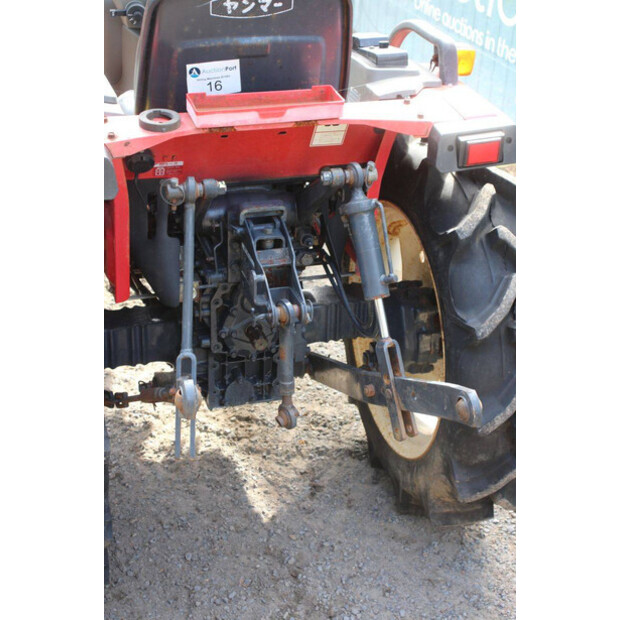 YANMAR F-180-49306563