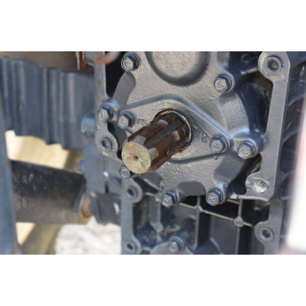 YANMAR F-180-49306566