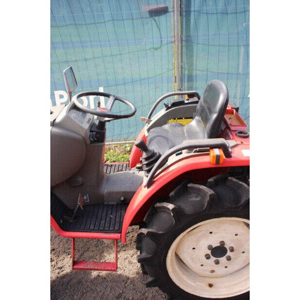 YANMAR F-180-49306567
