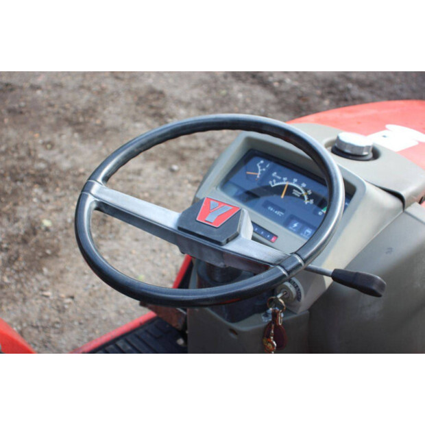 YANMAR F-180-49306574