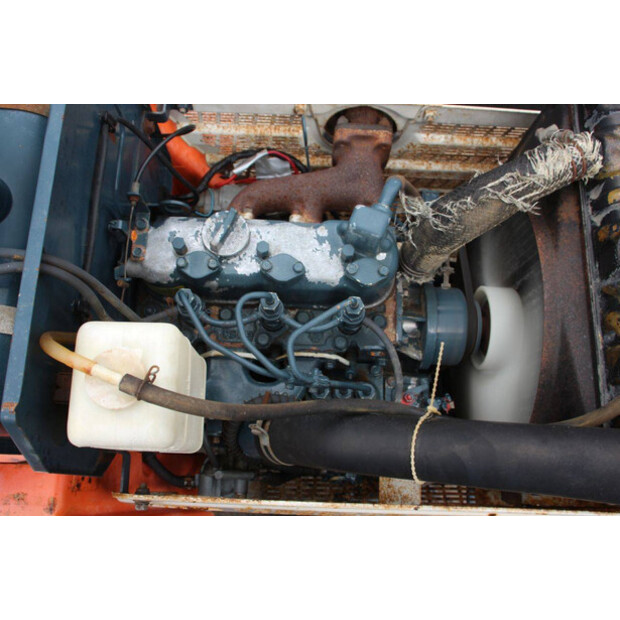 KUBOTA B1502DT-49306773