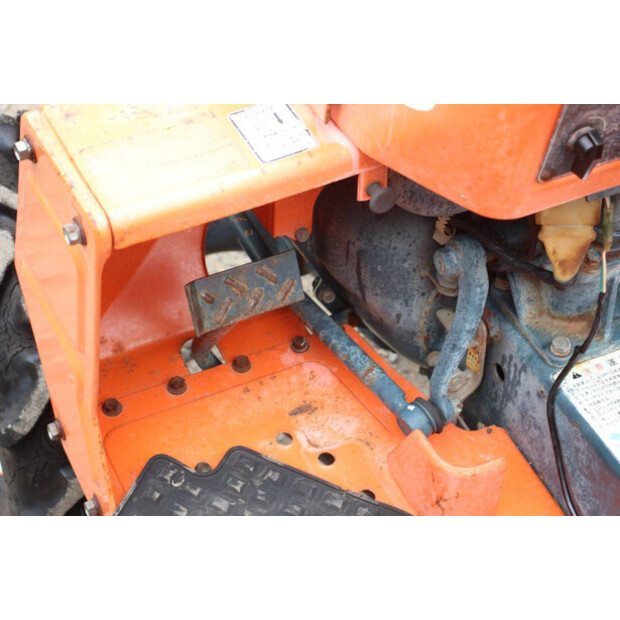 KUBOTA B1502DT-49306777