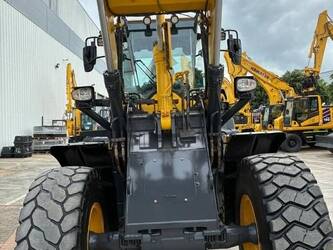 2022-komatsu-8-1493703-49309957