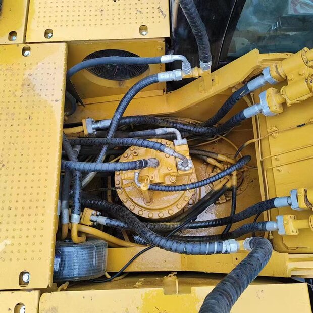 2024 Caterpillar 336D-49312057