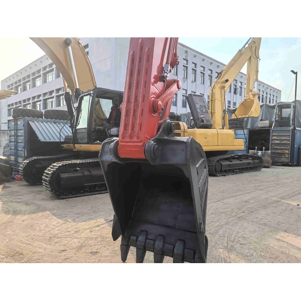 2023 Doosan DX225LC-49312101