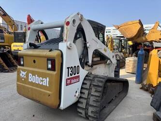 2023-bobcat-t300-49312126