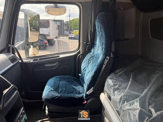 2011-volvo-fh-460-1493750-49312158