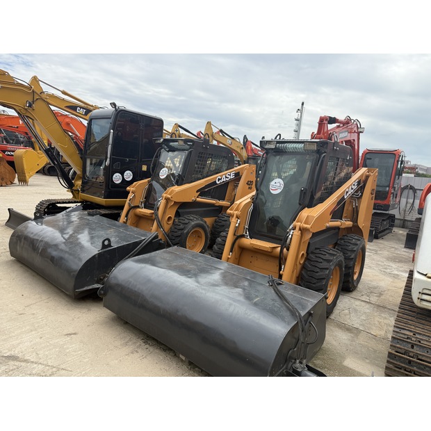 2023 CASE 420HD-49312545
