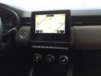 renault-clio-1493774-49314818