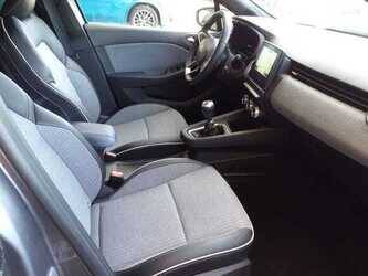 renault-clio-1493774-49314820