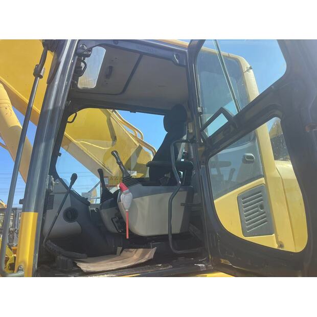 2020 Komatsu PC400-8-49317360