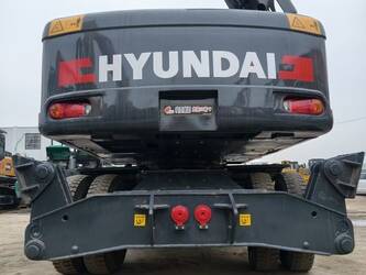 2024-hyundai-r210w-9-1493866-49317458