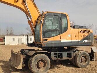 2022-hyundai-r210w-9-1493869-49317471