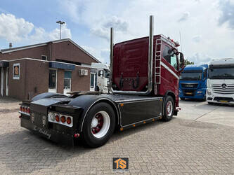 2014-volvo-fh-460-1493895-49321073