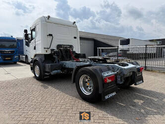 2014-scania-r490-1493899-49321193