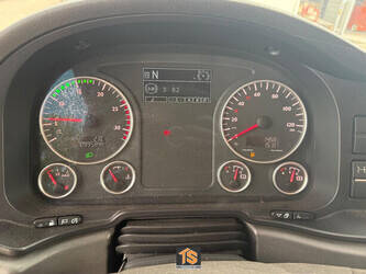 2014-man-tgx-1493900-49321225