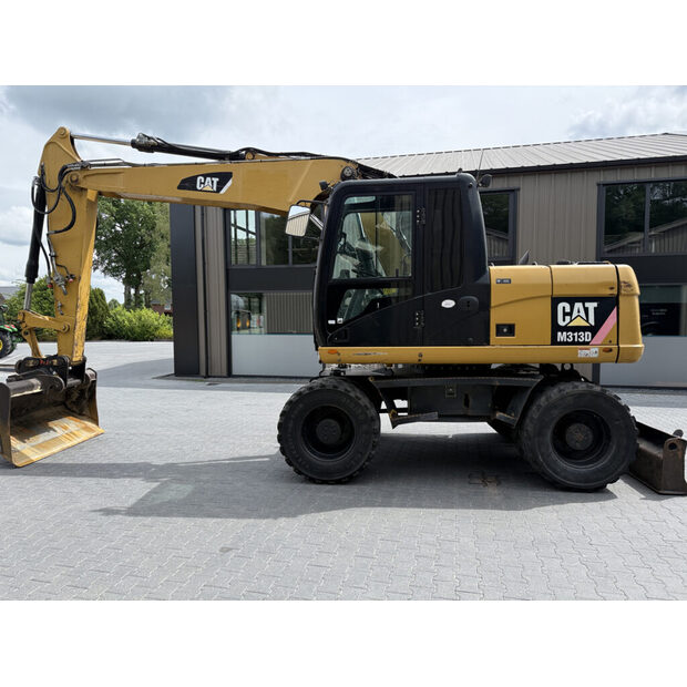 2010 Caterpillar M313D-49321909
