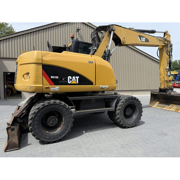 2010 Caterpillar M313D-49321916