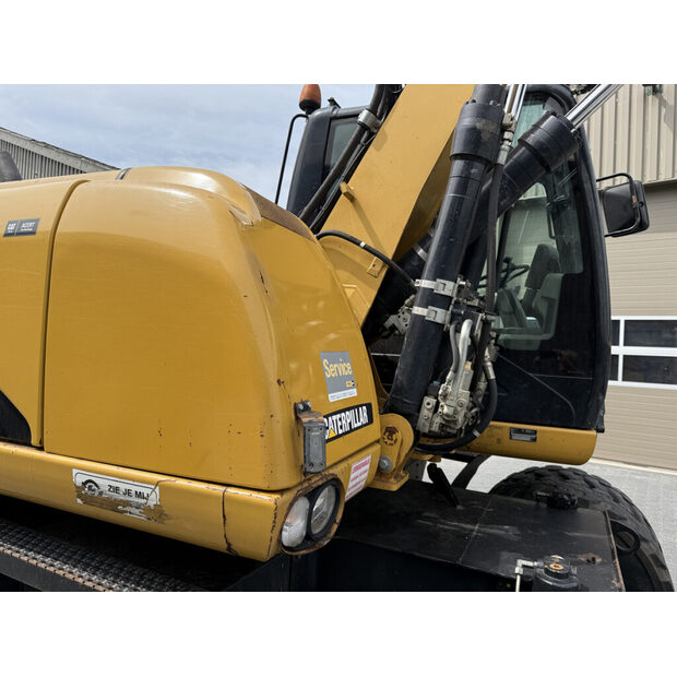 2010 Caterpillar M313D-49321920