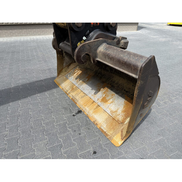 2010 Caterpillar M313D-49321921