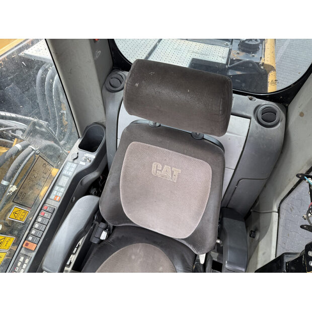 2010 Caterpillar M313D-49321927