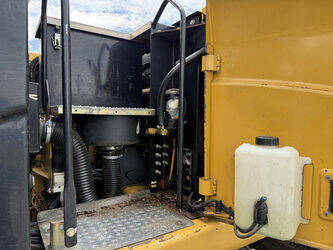 2010-caterpillar-m313d-1493342-49321931
