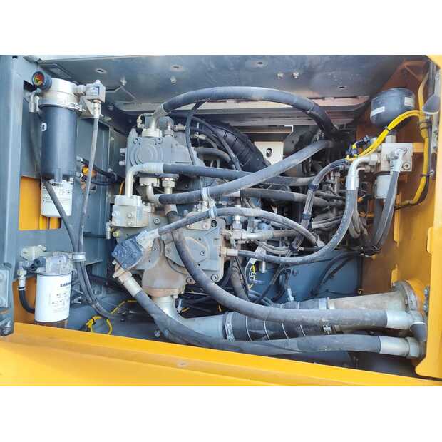2020 ليبهير R930NLC-49321935