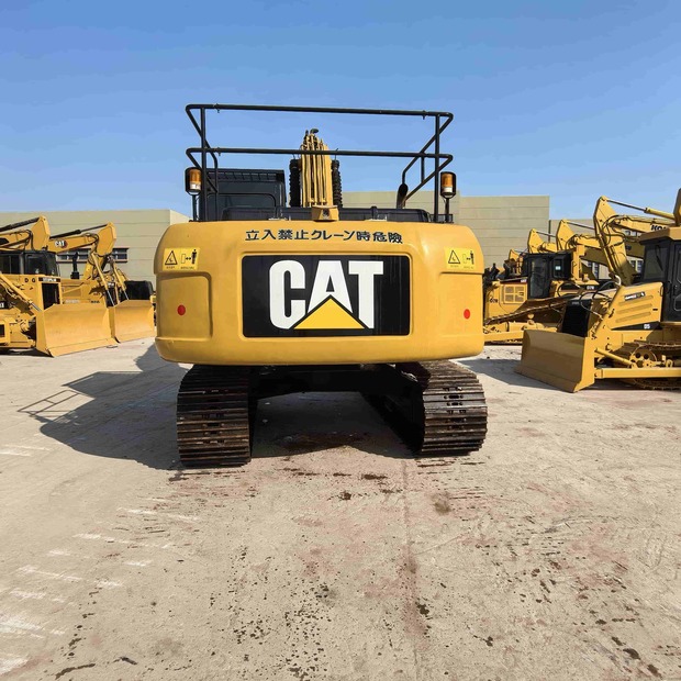 2024 Caterpillar 323DL-49322730